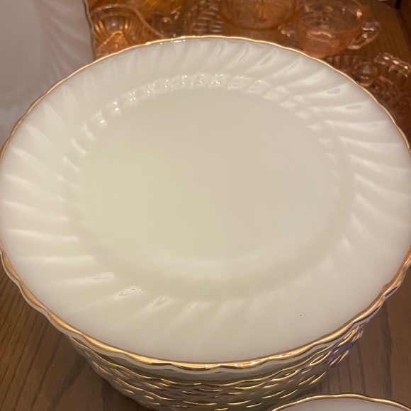 Vintage Fire King White with Gold Trim Glassware - 12 Dinnss - Picture 3 of 10